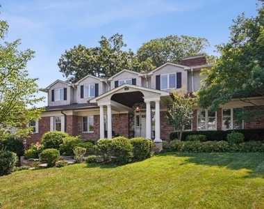 120 Silver Spring Rd - Photo Thumbnail 1