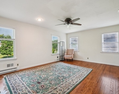 120 Silver Spring Rd - Photo Thumbnail 28