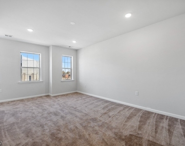 1012 Station Rd - Photo Thumbnail 14