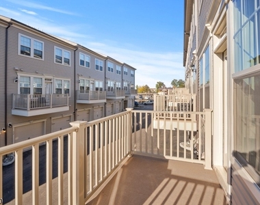 1012 Station Rd - Photo Thumbnail 6