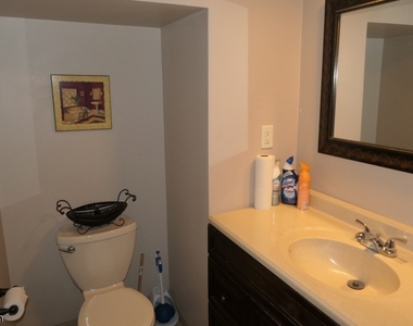 6 Oak St - Photo Thumbnail 4