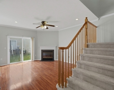 13 Reins Ct - Photo Thumbnail 4