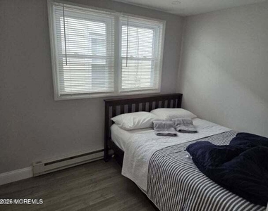 247 Sherman Avenue - Photo Thumbnail 2