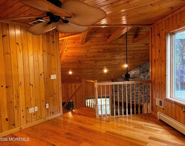 327 Deerfoot Lane - Photo Thumbnail 21