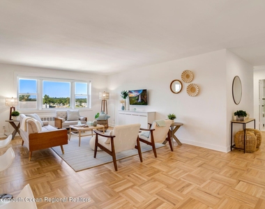 122-5f Bodman Place - Photo Thumbnail 8