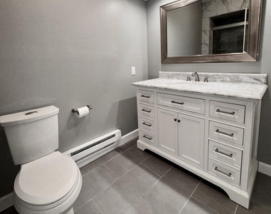 119 Amberly Drive - Photo Thumbnail 7