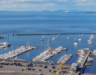 62 Ocean Boulevard - Photo Thumbnail 16