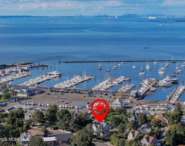 62 Ocean Boulevard - Photo Thumbnail 17