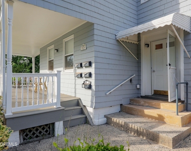 62 Ocean Boulevard - Photo Thumbnail 8