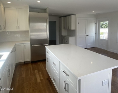 66b Miller Street - Photo Thumbnail 4