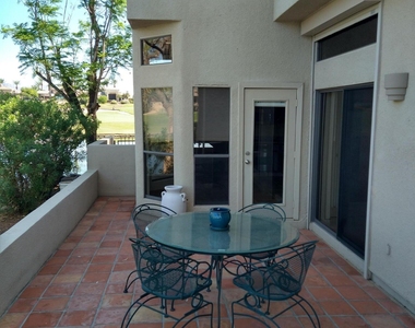 7272 E Gainey Ranch Road - Photo Thumbnail 11