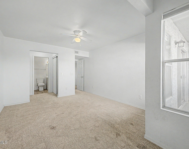 1331 W Baseline Road - Photo Thumbnail 20