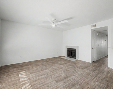 1331 W Baseline Road - Photo Thumbnail 4