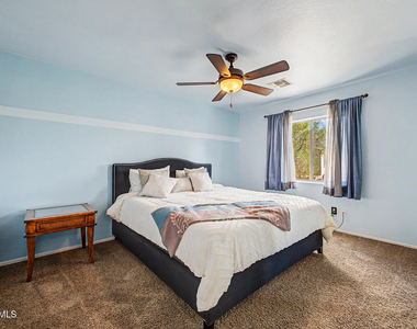 43579 W Arizona Avenue - Photo Thumbnail 12