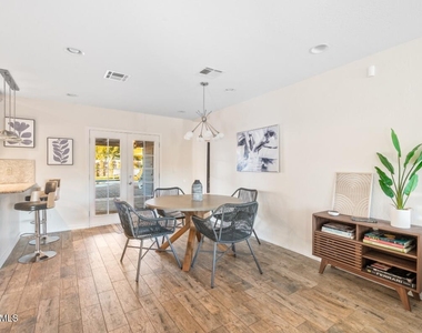 1716 W Berridge Lane - Photo Thumbnail 2