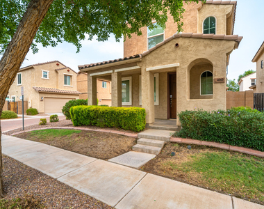 4060 E Vest Avenue - Photo Thumbnail 1