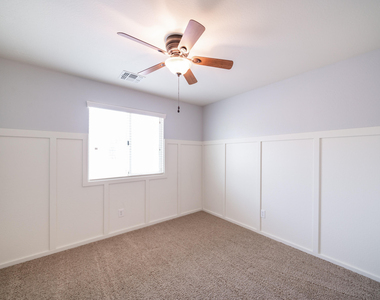 4060 E Vest Avenue - Photo Thumbnail 18