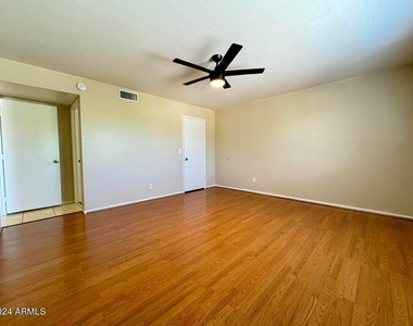 16635 N Cave Creek Road - Photo Thumbnail 4