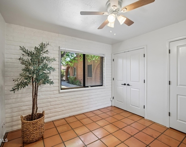 3012 N 32nd Street - Photo Thumbnail 12