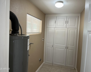 1717 S 82nd Street - Photo Thumbnail 7