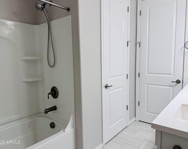 1935 E Wisteria Drive - Photo Thumbnail 36
