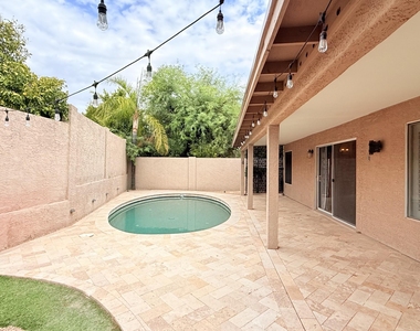 9140 E Siesta Lane - Photo Thumbnail 20