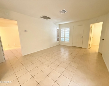 93 N Cooper Road - Photo Thumbnail 4