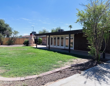 1042 W Devonshire Street - Photo Thumbnail 32