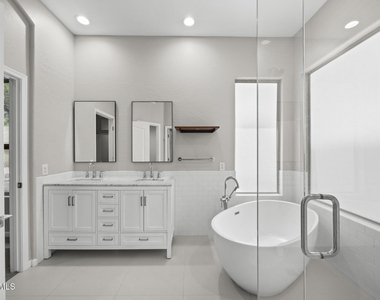 16861 N 106th Way - Photo Thumbnail 18