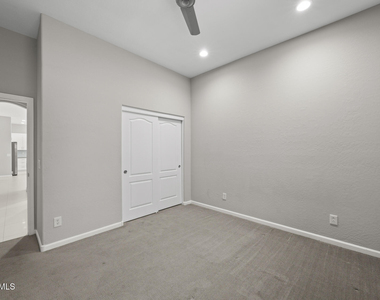 16861 N 106th Way - Photo Thumbnail 22
