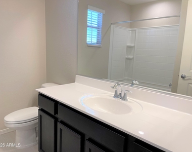 905 S Canal Drive - Photo Thumbnail 12