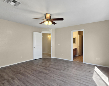 12933 W Fleetwood Lane - Photo Thumbnail 15