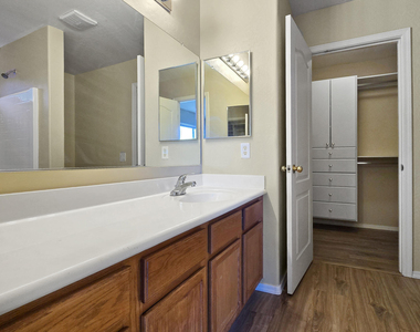 12933 W Fleetwood Lane - Photo Thumbnail 16