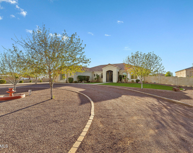 25824 S 194th Street - Photo Thumbnail 8