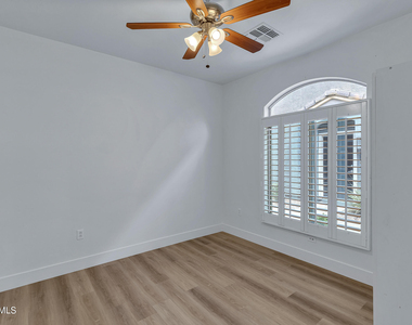 280 S Evergreen Road - Photo Thumbnail 11
