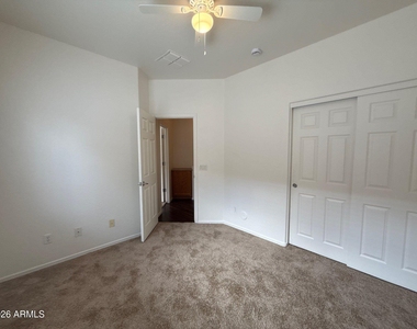 8858 W Hilton Avenue - Photo Thumbnail 21