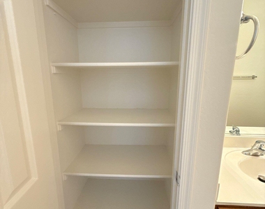 8858 W Hilton Avenue - Photo Thumbnail 16