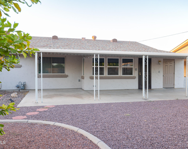 11208 N 105th Avenue - Photo Thumbnail 10