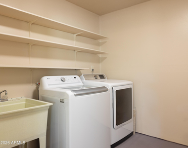 11208 N 105th Avenue - Photo Thumbnail 14