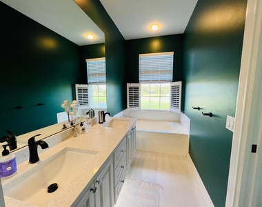 134 Wentworth Court - Photo Thumbnail 22