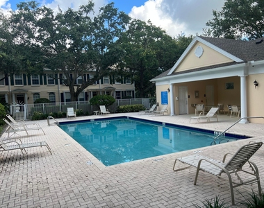 134 Wentworth Court - Photo Thumbnail 28