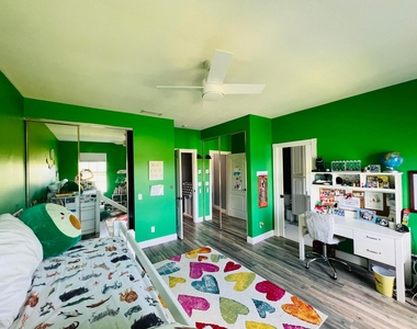 134 Wentworth Court - Photo Thumbnail 21