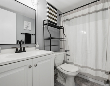 7505 Nw 5th Place - Photo Thumbnail 22
