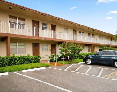 7505 Nw 5th Place - Photo Thumbnail 35