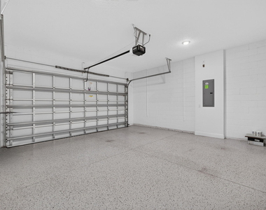 9148 Sw Esule Way - Photo Thumbnail 14