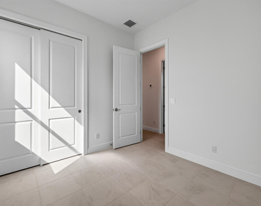 7920 Sw Andrea Way - Photo Thumbnail 17