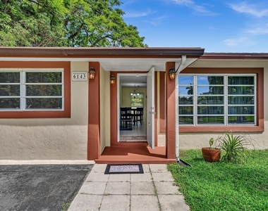 6143 Nw 22nd Street - Photo Thumbnail 3