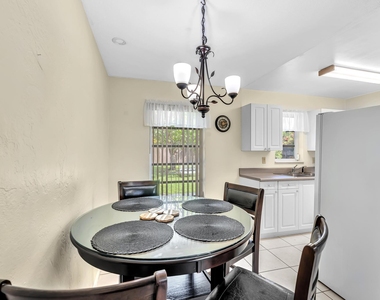 6143 Nw 22nd Street - Photo Thumbnail 10