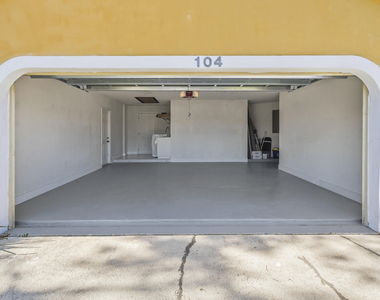 104 Oxford Court - Photo Thumbnail 37