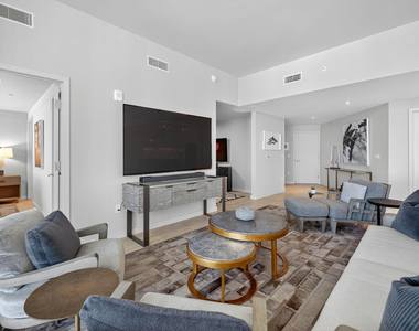 525 N Fort Lauderdale Beach Boulevard - Photo Thumbnail 8